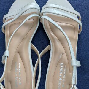 Easy Spirit Glenni Strappy Block Heel Sandals White Leather Womens 7.5W $35.00